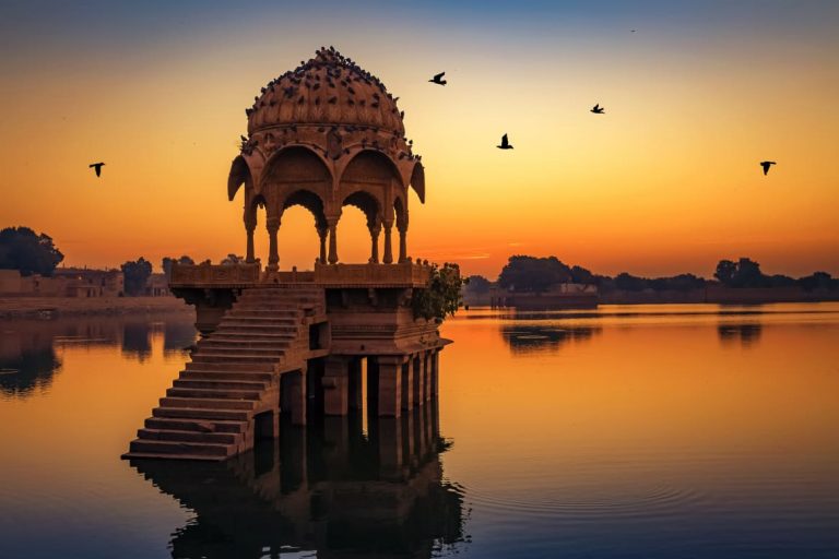 India's Golden Triangle & Luxury Princess Cruise