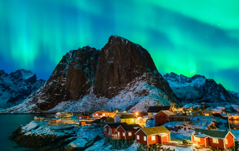 26 Day Norway Winter Wonderland with European Christmas Market River Cruise