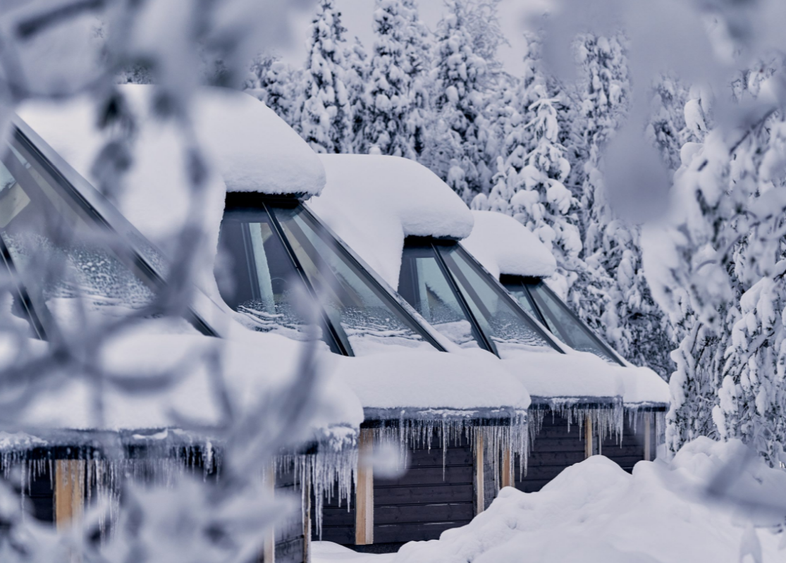 16 Days Hunting the Lights In Finland & Norway